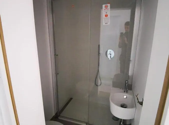 Lovely 3 Bedroom Apt. *