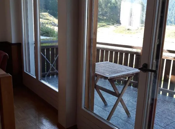 Apartman Lovely 3 Bedroom Apt. *